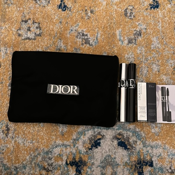 Dior Mascara Gift Set (2 Full Size + 2 minis) - Picture 2 of 5